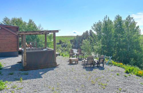 Fall River Cabin Retreat On-Site Fly Fishing! - Foto 19