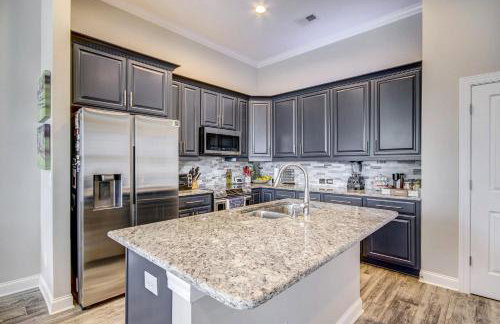 Lakefront Leesville Retreat with Private Dock! - Foto 11