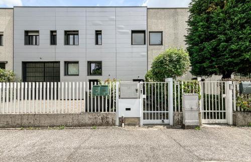 RRRapido Colorful Rooms - Assago - Foto 24