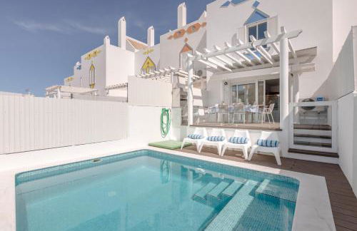 SeaScape Villa Private Pool & Rooftop Jacuzzi with sea view near Manta Rota Beach - Foto 12