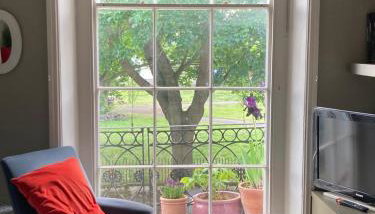 Beautiful, airy flat with Park views - Foto 3