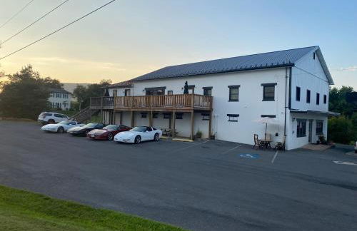 4BR Barndominium by the Mountainside 10 minutes from Carlisle - Foto 9