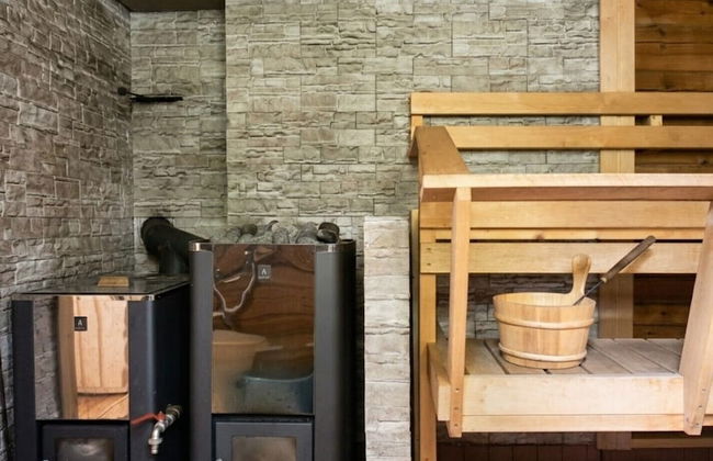 Cozy 4BR Lakeside Cottage with Sauna - Foto 9