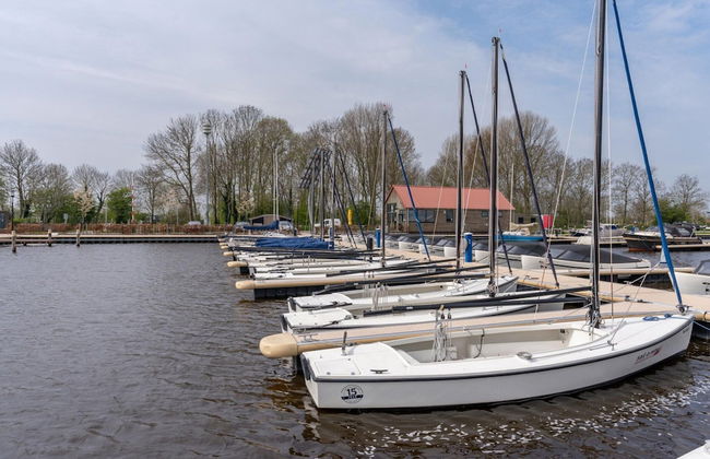 Holiday Home in Sneek With Waterfront Jetty - Foto 40