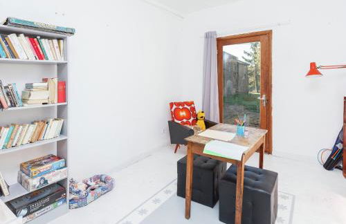 Forest Hideaway in Saint-Caprais - Foto 5