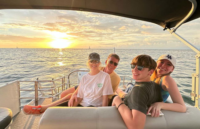 Giro in barca al tramonto a Naples - Foto 4