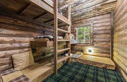 Sip on Deck and Enjoy Views! Mtn Lodge in Glenville - Foto 23