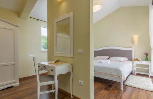 Holiday Home Romantische Villa mit Meerblick- Pool und Jacuzz by Interhome - Foto 26