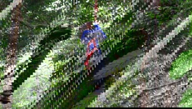 Tanimboca Natural Reserve Overnight Tour - Foto 1