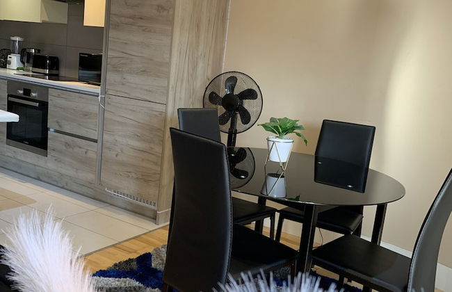 Charming 2-bed Apartment in Kingston Upon Thames - Foto 30