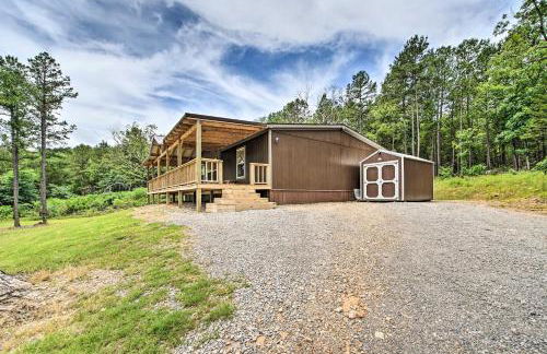 Updated Tuskahoma Cabin with Fire Pit and Deck! - Foto 30