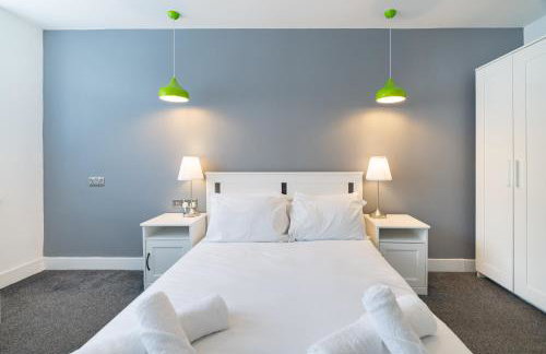 Spacious 5BR, Sleeps 10 Guests in City Centre - Foto 9