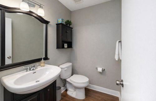 Waterfront Home, Short Walk to Beach, Deck/Balcony - Foto 22