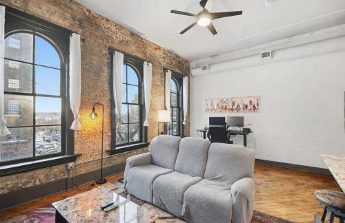 Speakeasy Attached, Walkable to Cavs, Flats, Casino - Foto 38