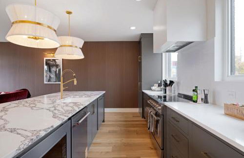 The Chestnut - Brand New Rooftop Skyline Views - Foto 27