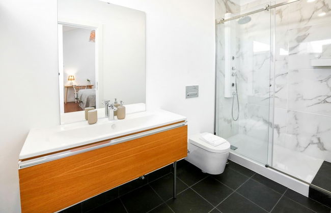 Watermelon Sugar Apartment - Photo 7