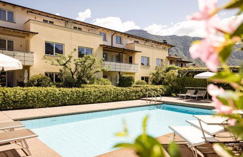 Garden Residence - Photo 38