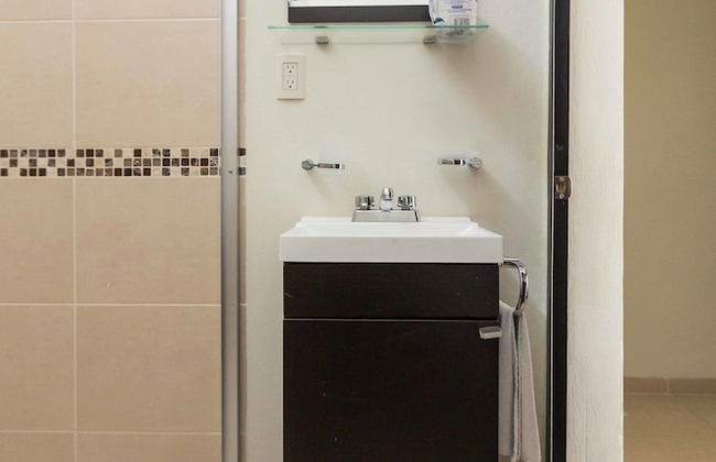 Redwood Villas Extended Stay Zona Industrial - Photo 34