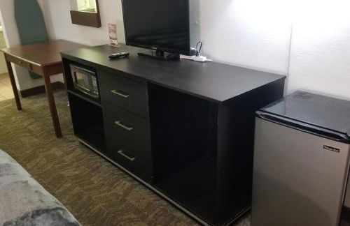 Hotel 2 Queen Beds Room 124 Booking - Foto 8