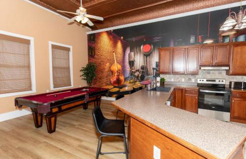 The Jazz Club Downtown Sandusky - Foto 30