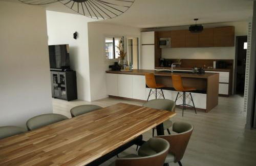 Logement à 100m du virage d'Arnage- Circuit des 24h du Mans - 6 personnes - Photo 5