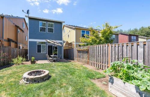 Quiet, Four bedrooms, 2 King Beds - Photo 35