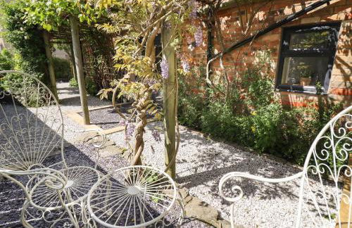 Little Nook - Photo 27