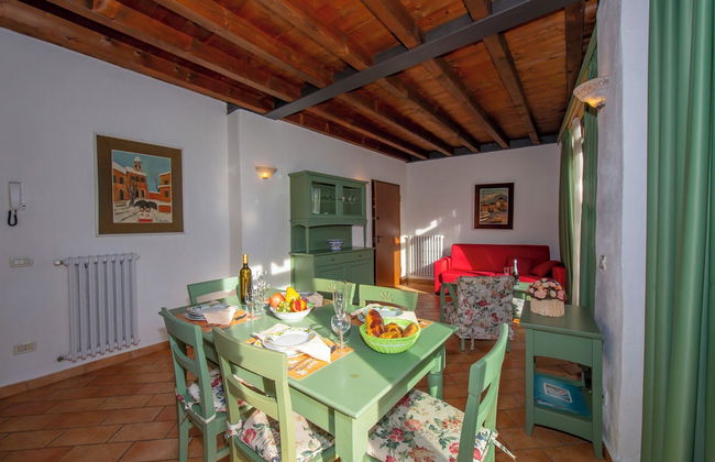 Liano Ginestra -Terrace & parking - Photo 16