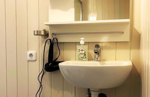 janu-homes - 1 Zimmer Apartment - 2 Betten, Kirchblick vom Kirchplatz - Foto 6