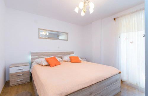 Holiday house in Labin with terrace, air conditioning, W-LAN, washing machine (4866-1) - Photo 11