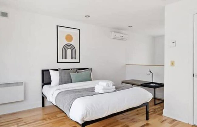 3 Bedroom Penthouse Great for Family Vacation - Photo 55