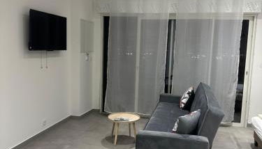 cocooning et calme a 5 min de l’aéroport - Foto 3