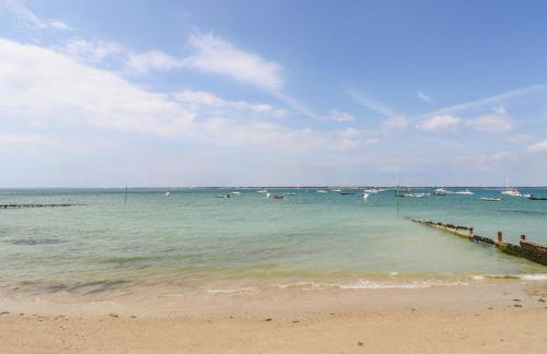 6 Yarmouth Cottages - Photo 23