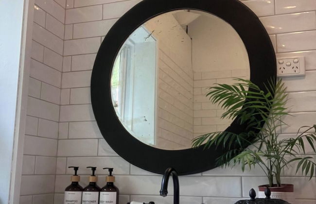 One Wee Cottage, A Romantic Secluded Provincial Abode Surrounded by Vineyards - Foto 11