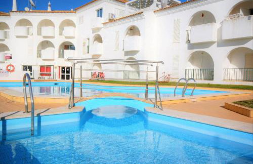 Apartment MargemSul - Pool - Beach - Free Wifi - Air Con - Foto 14