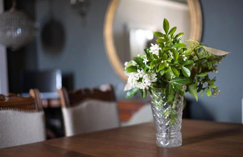 Le Prieuré "Péridoors" - Élégance, Histoire & Jacuzzi - Foto 12