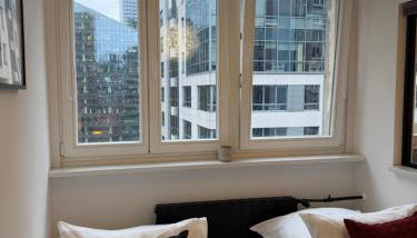 Apartament Centrum Warszawy Pereca - Foto 3