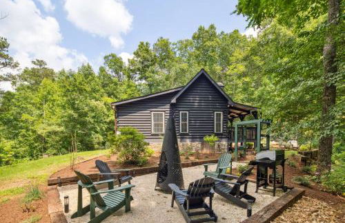 Pet-Friendly Lake Lure Cabin with Outdoor Oasis! - Foto 30