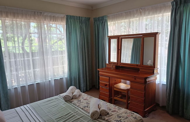 Charming Randburg Accommodation Near the Olivedale Clinic - Foto 6