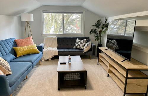 Tacoma 2 bedrooms 1 baths sleep 5 with compact kitchen - Foto 4