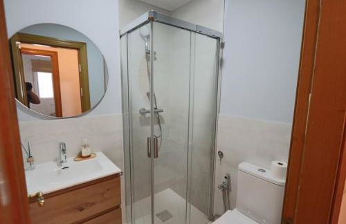 Castell Beach - Sea front - parking - swimming pool - Foto 12