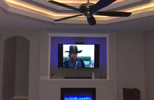 Luxury Waterfront Home With Heated Pool & Hot Tub - Foto 19