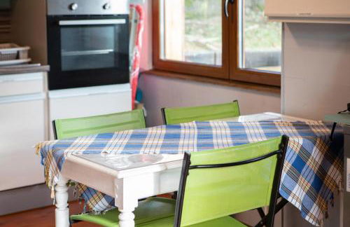 Le Chalet Panoramique Jaccuzi Parking Vue Montagne - Foto 33