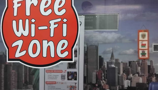 Space - Photo 2, Réception