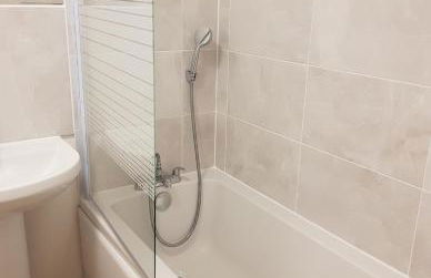 YBC Court, Aldershot - Foto 21