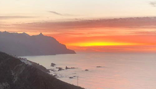 Casa Amarilla de Playa Benijo - Foto 1