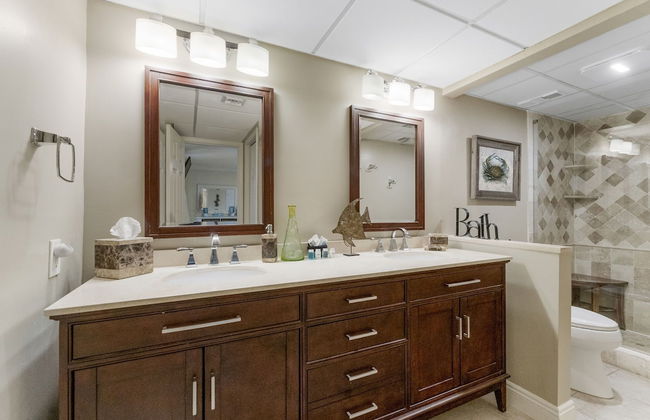 Stunning 2/2 Designer Condo w Coastal Appeal Right on the Gulf! - Foto 22