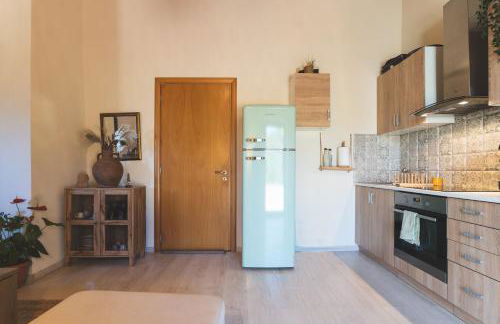 Ampelos Cretan Villa - Private Pool & Heated Ozone Jacuzzi - Photo 18