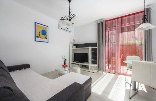 Traumhaftes Apartment nur 500 Meter zum Strand mit Grill, Waschmaschine, Klima - Foto 4