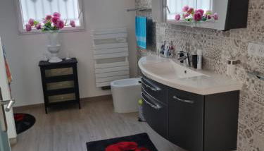 Maison de vacances contemporaine, plein Périgord pourpre - Foto 3